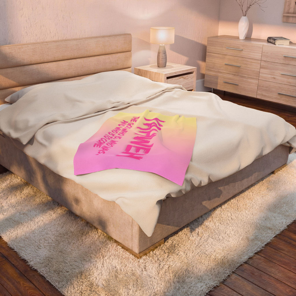 Yahweh Velveteen Plush Blanket – Pink Gradient Faith Throw with Scripture Text